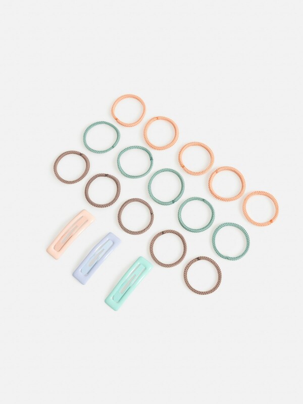 Набор из 15 резинок и 3 заколок для волос дет. Telosk