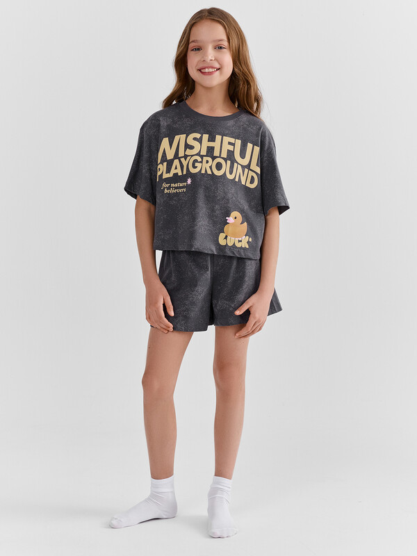 КОМПЛЕКТ ДЛЯ ДЕВОЧЕК (ФУТБОЛКА, ШОРТЫ) 567750