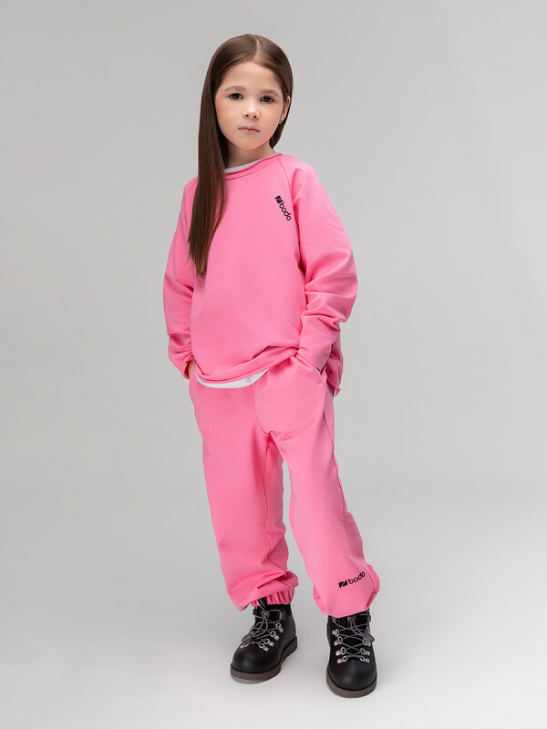 Костюм с необработанными краями