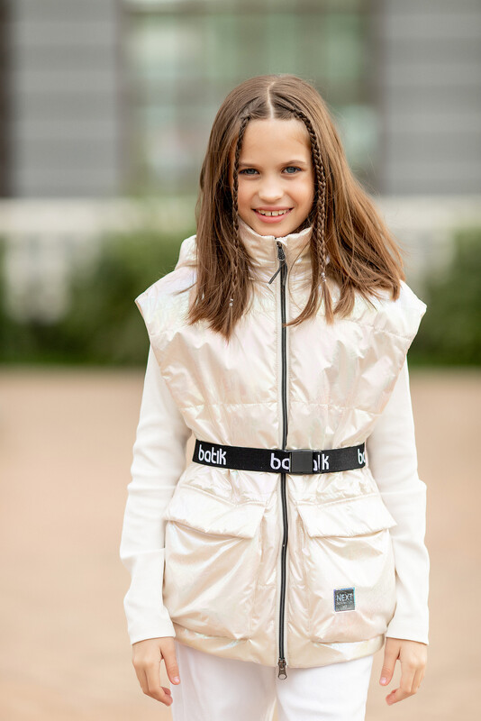 524-23в-1 Жилет для девочки "Рита"