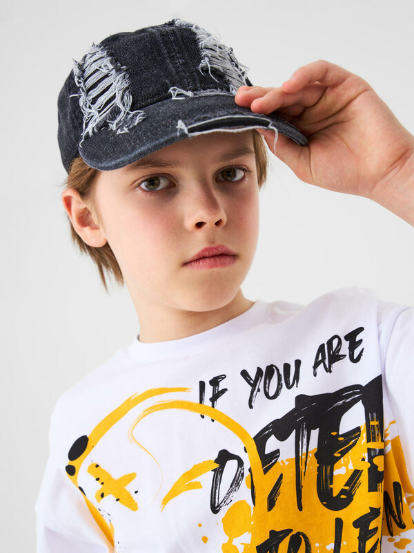 Кепка текстильная джинсовая для мальчиков