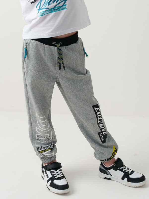 Брюки трикотажные для мальчиков