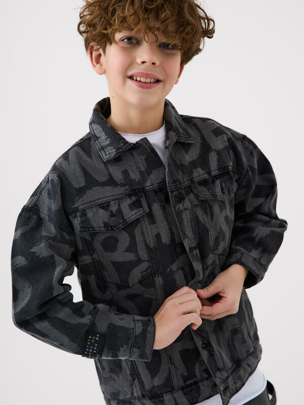 Куртка текстильная джинсовая для мальчиков