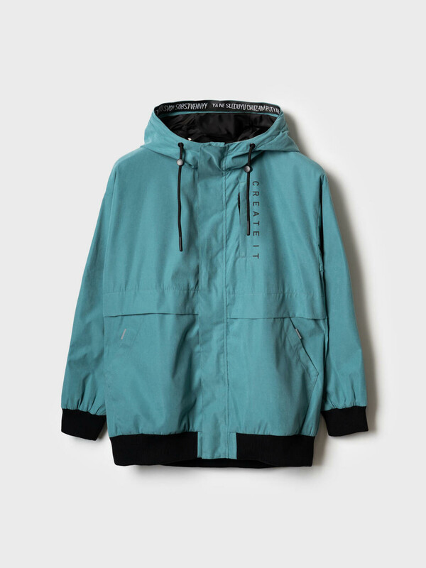 Куртка текстильная с полиуретановым покрытием для мальчиков (ветровка)