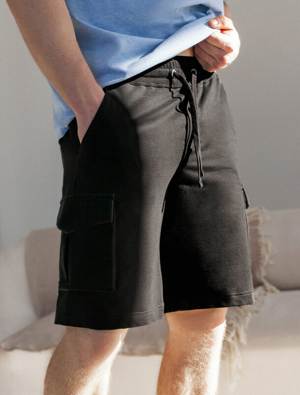 Шорты-карго из легкого футера