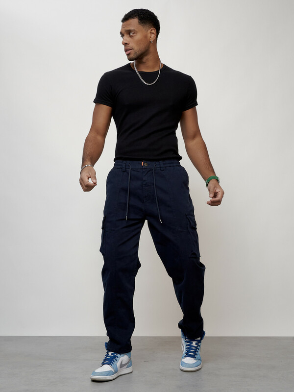 Джинсы карго мужские с накладными карманами темно-синего цвета 2418TS