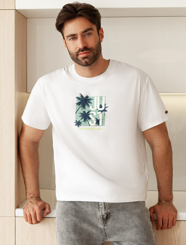 Свободная футболка с авторским принтом