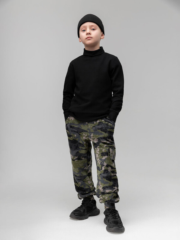 Брюки с карманами