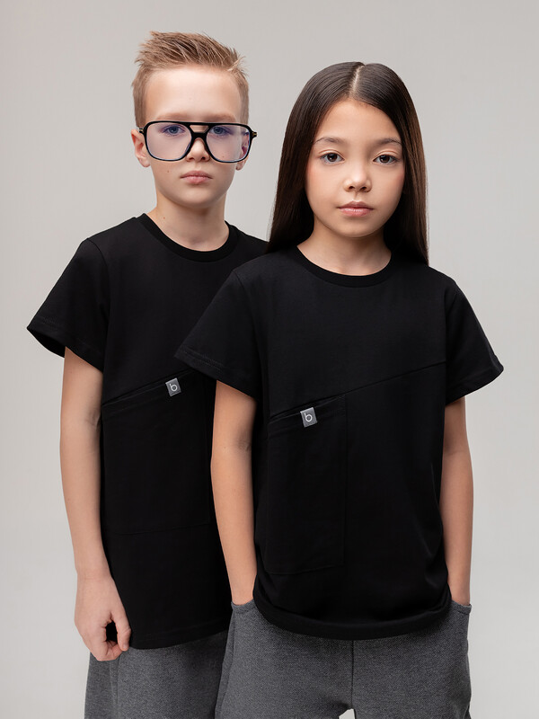 Футболка с карманом