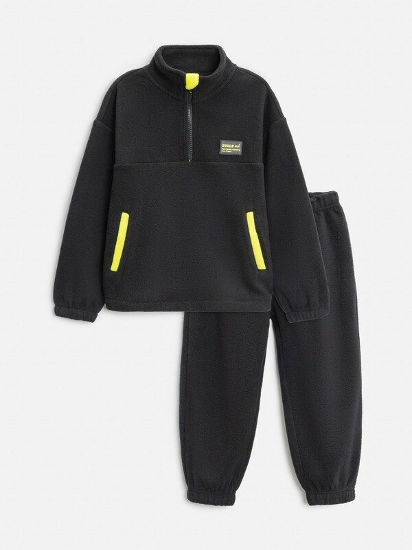 Комплект детский спортивный ((1)джемпер и (2)брюки) Danablu