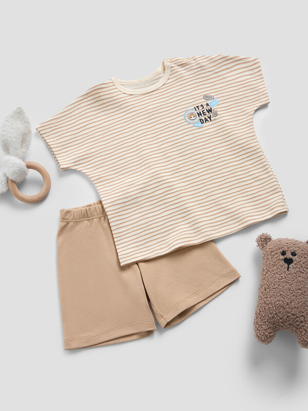 КОМПЛЕКТ ДЕТСКИЙ (ДЖЕМПЕР, ШОРТЫ) 89414