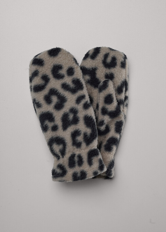 Варежки детские