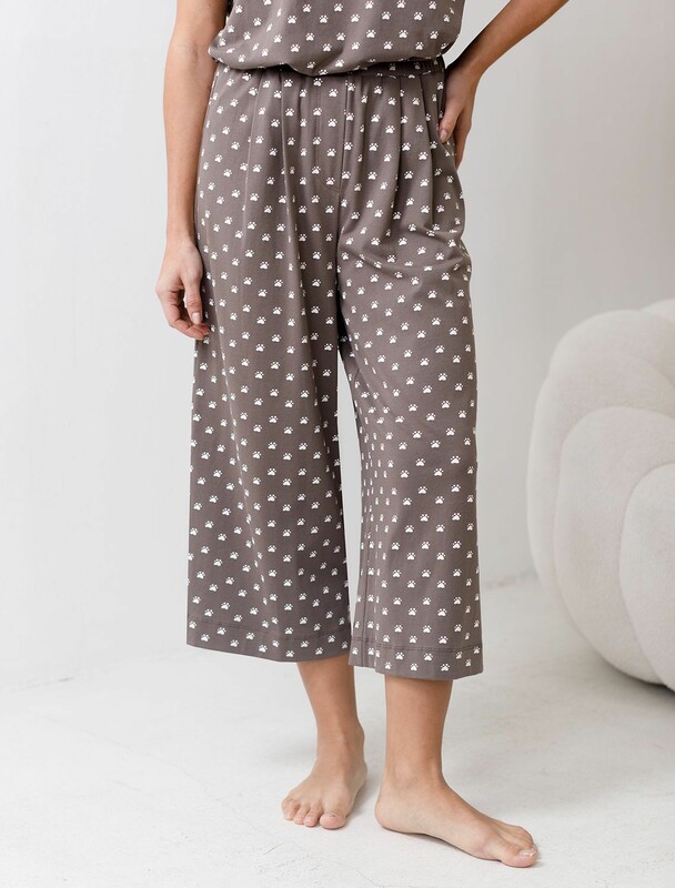 Укороченные широкие брюки кюлоты c принтом на резинке из 100% хлопка