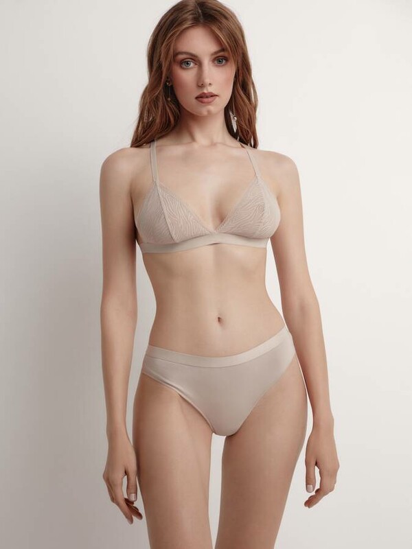 Бюстье женское CONTE Zebra LBE 1352 Бюстье с треугольными чашками из анималистичного кружева