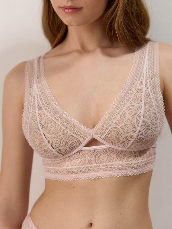 Бюстье CONTE LACE TWIST LBE 1986 Бюстье с треугольными чашками из фактурного кружева