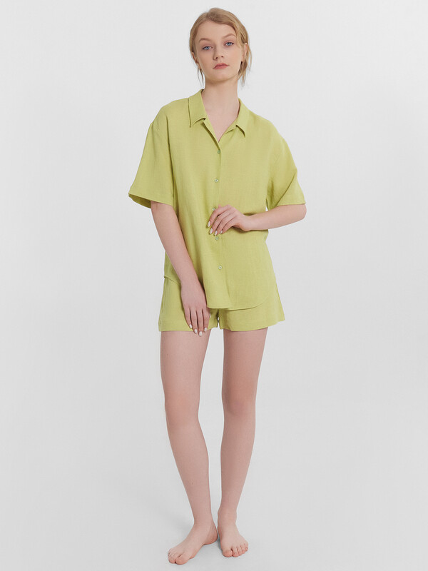 КОМПЛЕКТ ЖЕНСКИЙ (ЖАКЕТ, ШОРТЫ) 592498