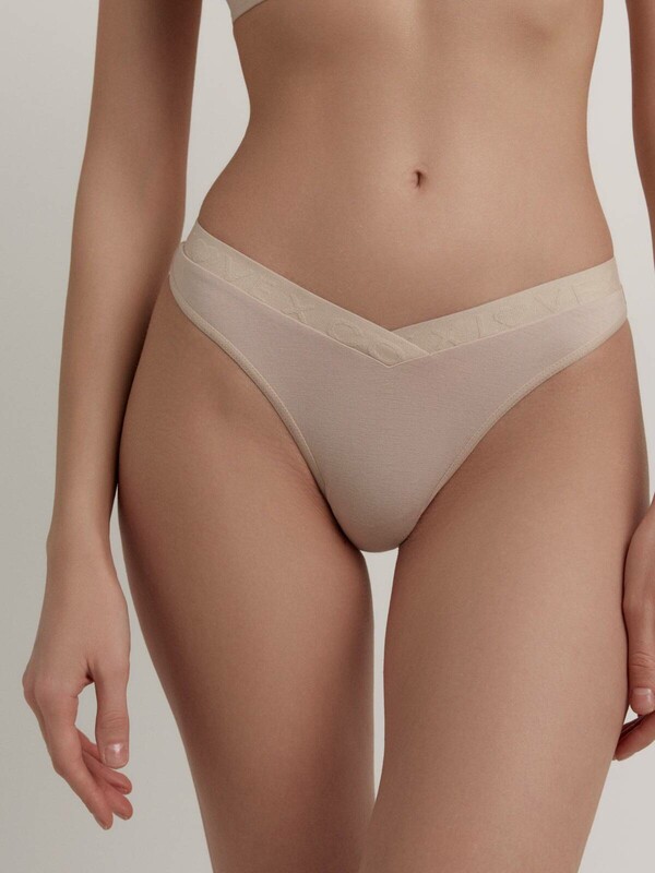 Трусы CONTE FLEXIBLE LBR 2238 Трусы «бразилиана» с фигурным вырезом