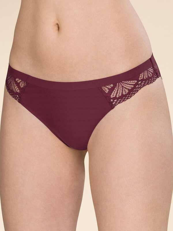 Трусы женские