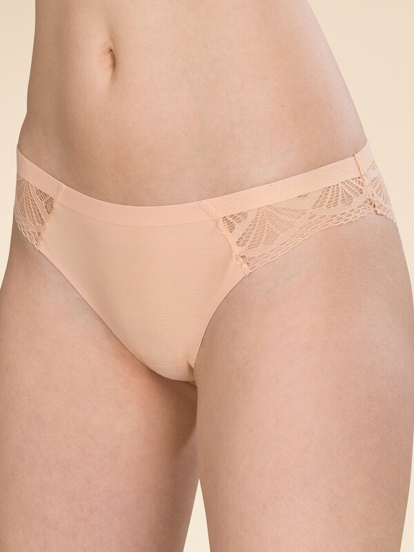 Трусы женские