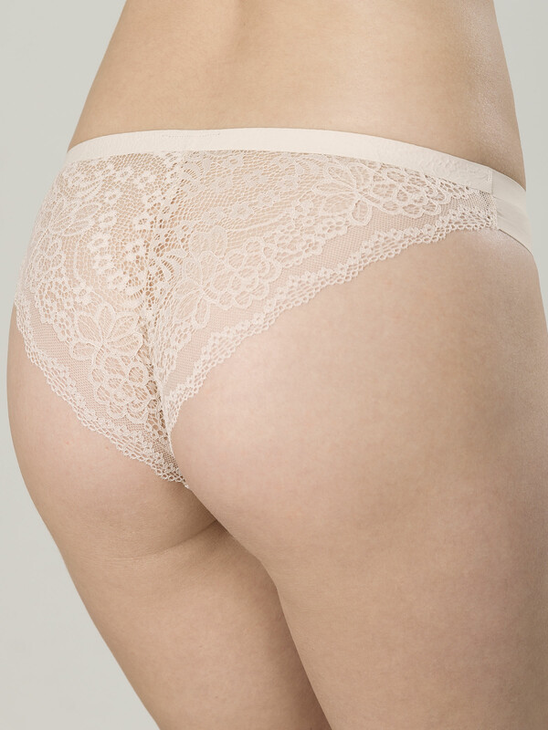 Трусы женские