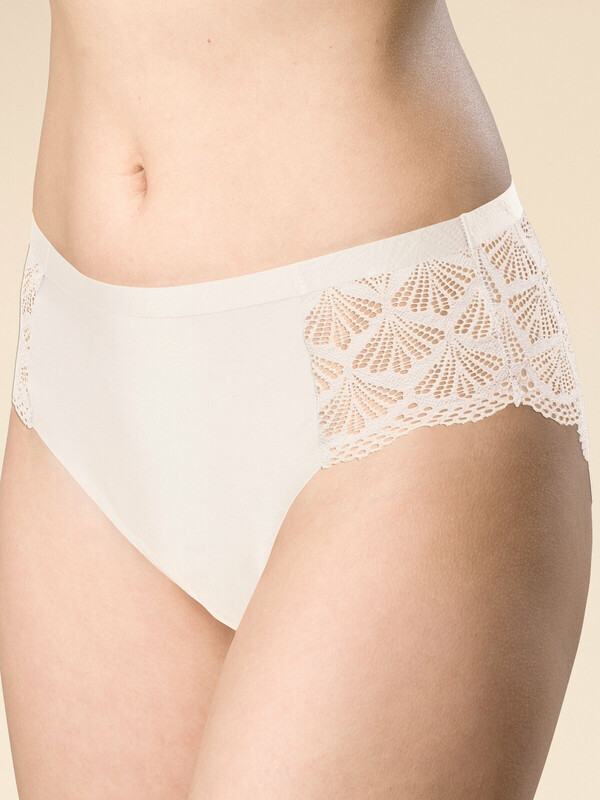 Трусы женские