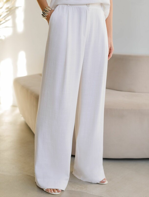 Свободные брюки палаццо на эластичном поясе изо льна с вискозой