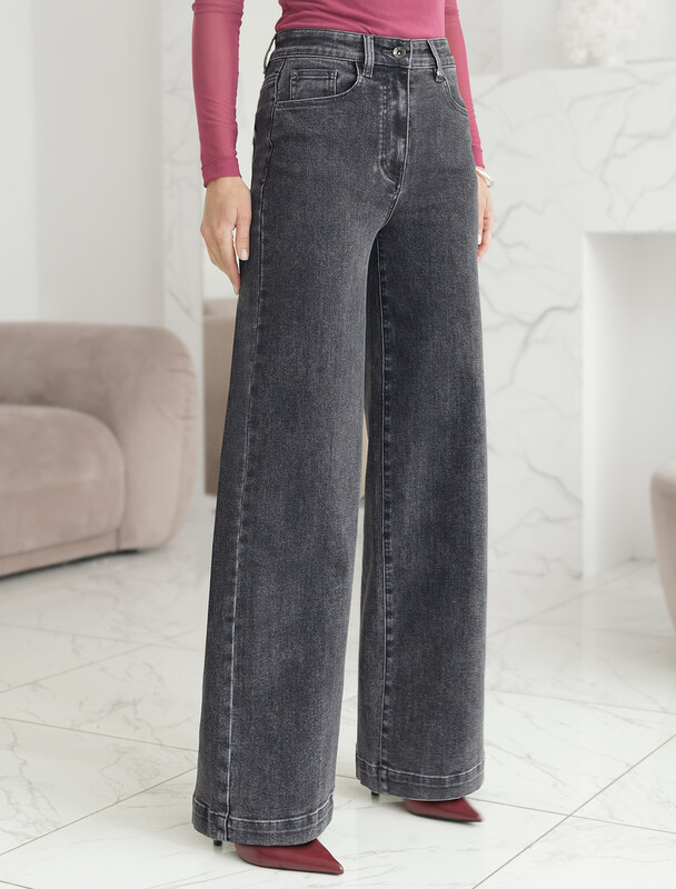 Джинсы трубы прямые с декоративной стиркой из эластичного денима