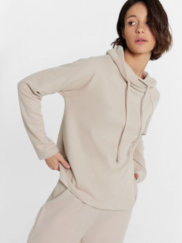 ХУДИ ЖЕНСКОЕ 502623-1