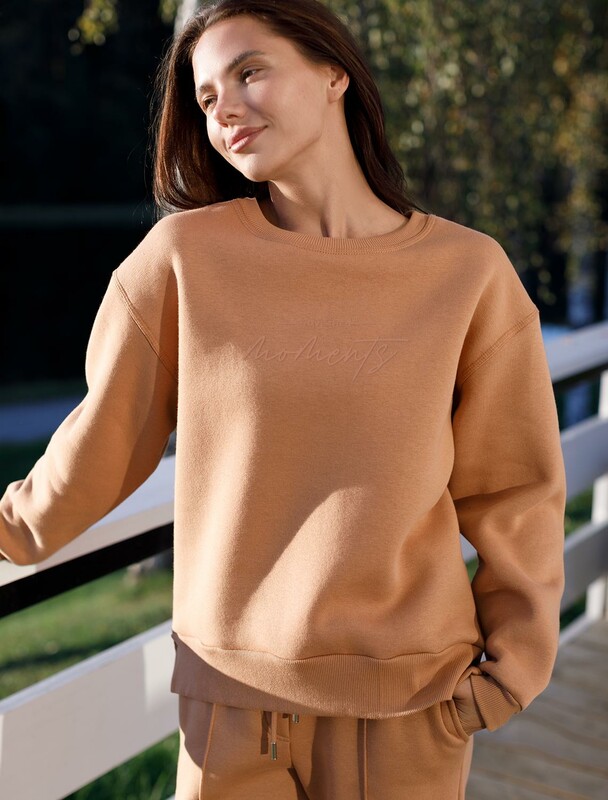 Свитшот из премиального футера трехнитки с начесом