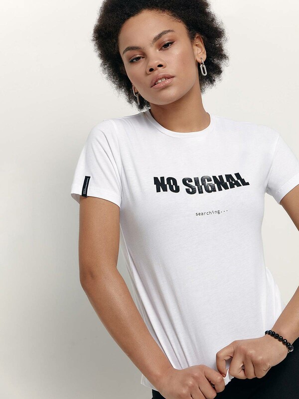 Джемпер женский CONTE Футболка из хлопка «No signal» LD 1648