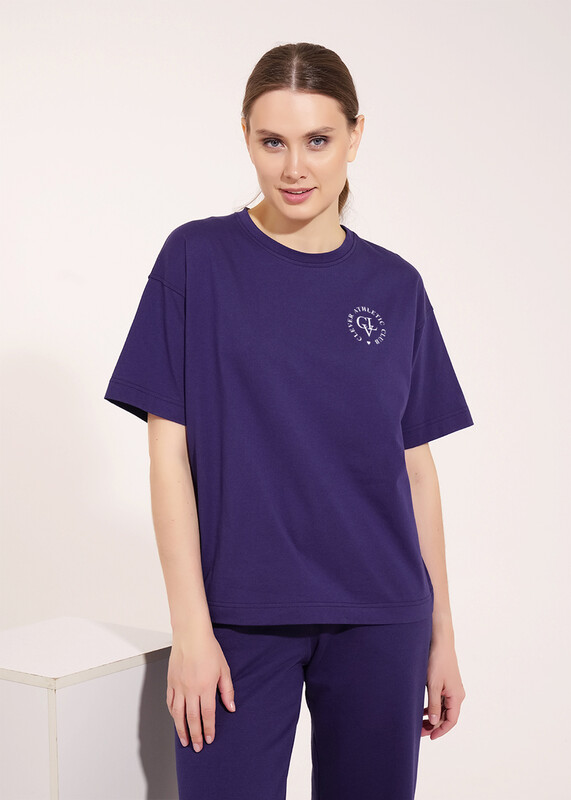 Футболка женская