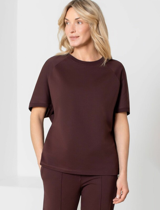 Футболка из тонкого премиального футера с эластаном