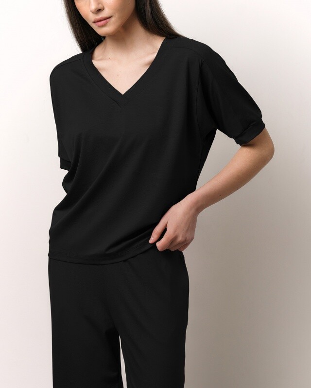 Футболка:жен. МОДЕЛЬ 70