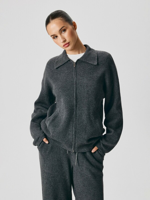 Куртка жен. Kaleb