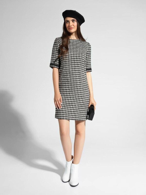 Платья CONTE LPL 1053 Платье с рисунком "клетка" и легким мерцанием люрекса