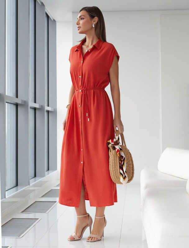 Длинное платье-рубашка с поясом и разрезами изо льна с вискозой