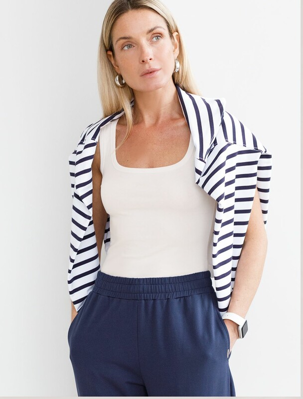 Топ облегающий с квадратным вырезом каре из премиального хлопка с эластаном