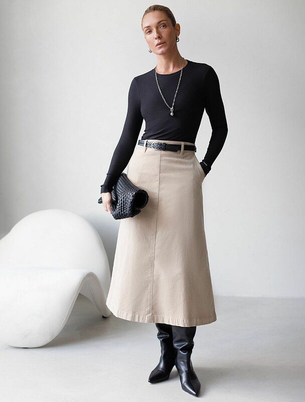 Юбка из эластичного микро-вельвета