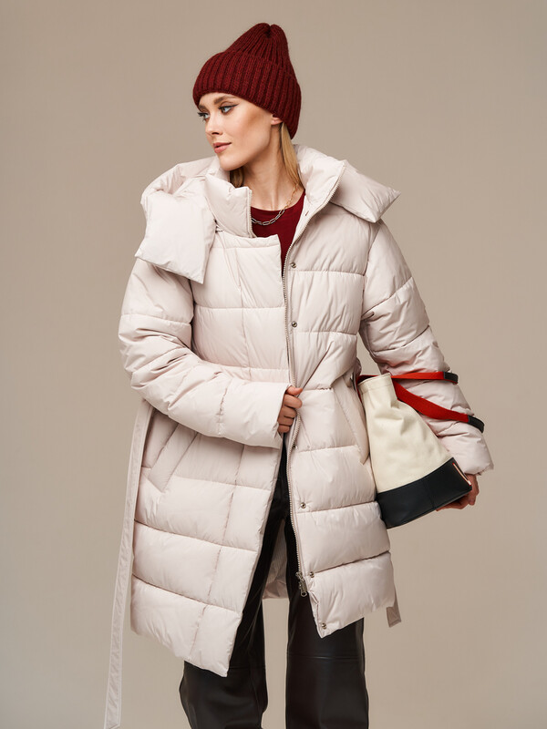 Пуховик женский