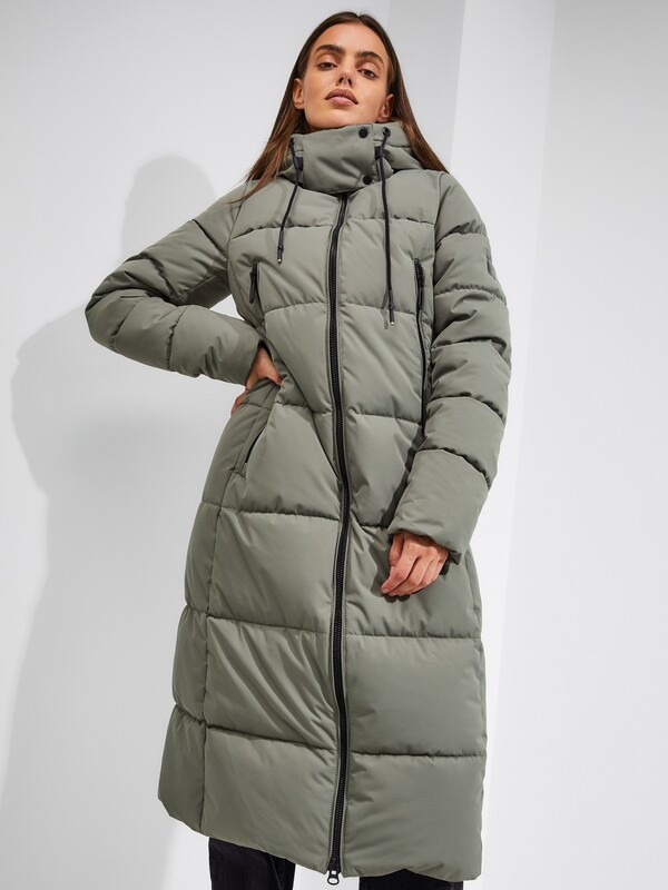 Пуховик женский