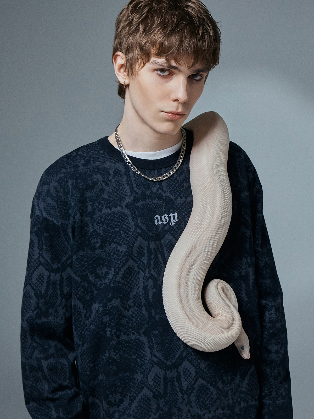 ЛОНГСЛИВ МУЖСКОЙ 121902