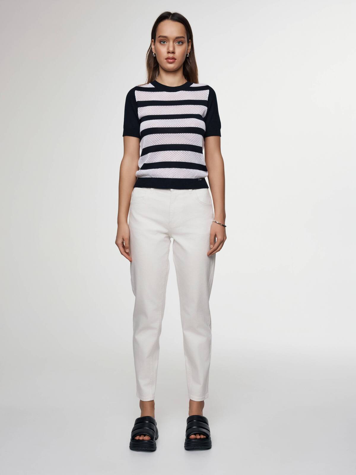  CONTE CON-619 Джинсы mom fit с высокой посадкой