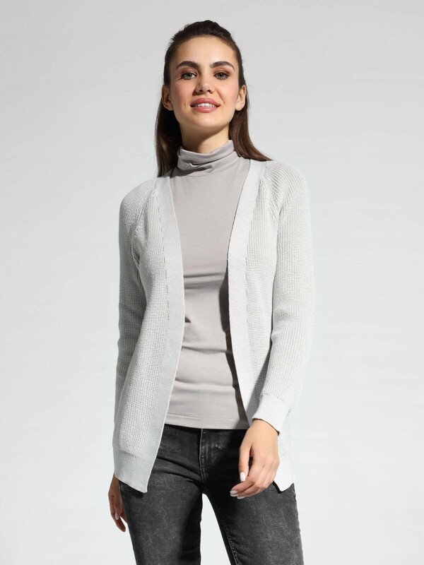 Джемперы CONTE LD 1026 Базовая водолазка из вискозы