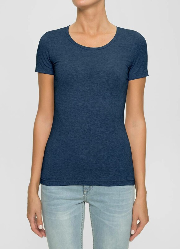 Футболки Dea Mia Фуфайка женская 5601