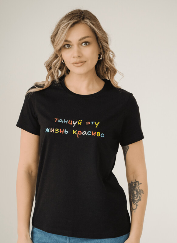 Футболки DEA MIA ФУФАЙКА ЖЕНСКАЯ 5609