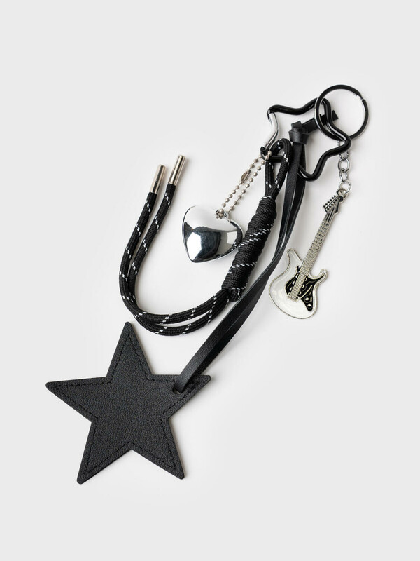 Брелок для девочек