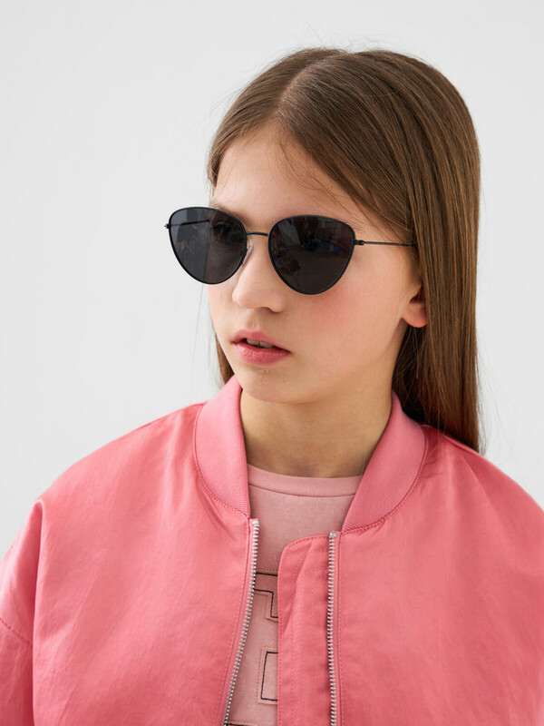 Солнцезащитные очки с поляризацией для детей