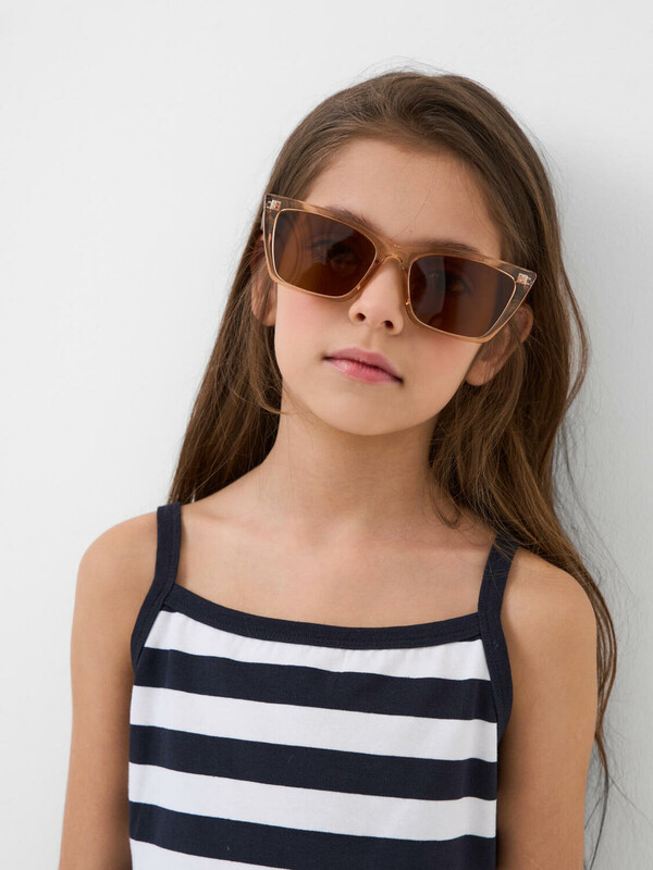 Солнцезащитные очки с поляризацией для детей