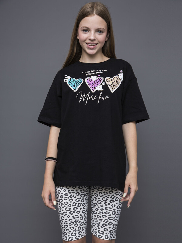 Комплект для девочки (футболка и шорты)