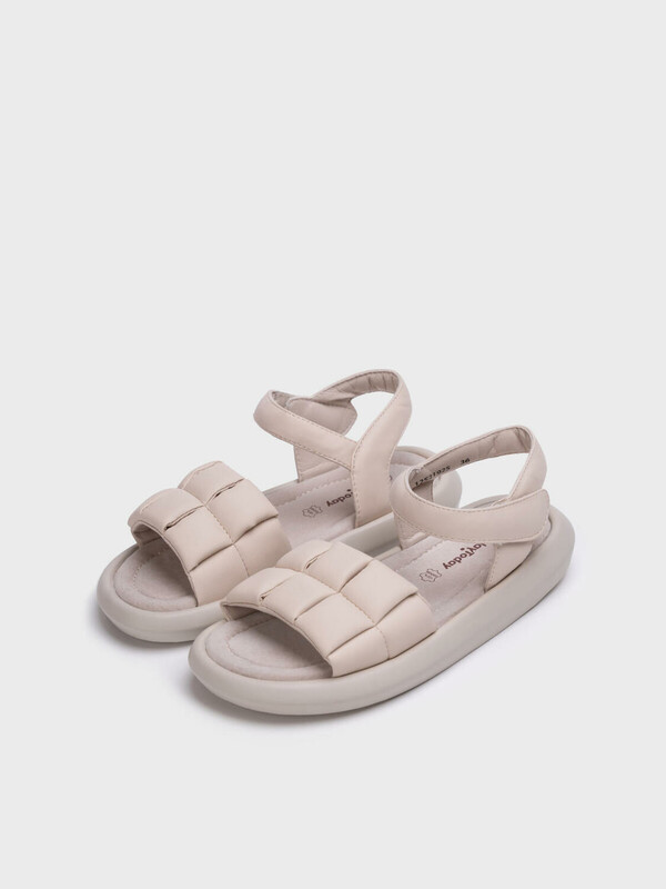 Сандалии для девочек